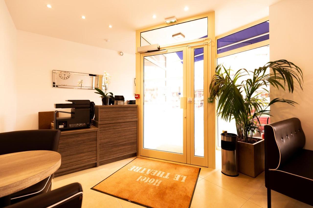 Le Theatre Hotel Suresnes Ngoại thất bức ảnh